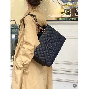 Chanel Women Pre-Loved Bag Very Good Condition
